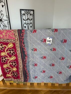 K42 Gorgeous Blue & Pink Reversible Twin Kantha